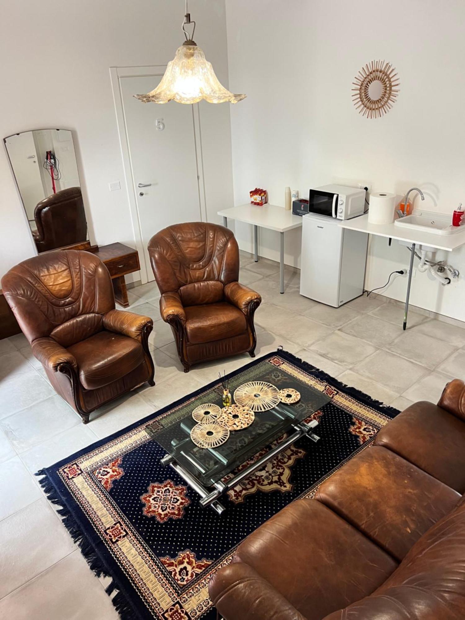 Guesthouse La Casa Di Giada อิโมลา ภายนอก รูปภาพ