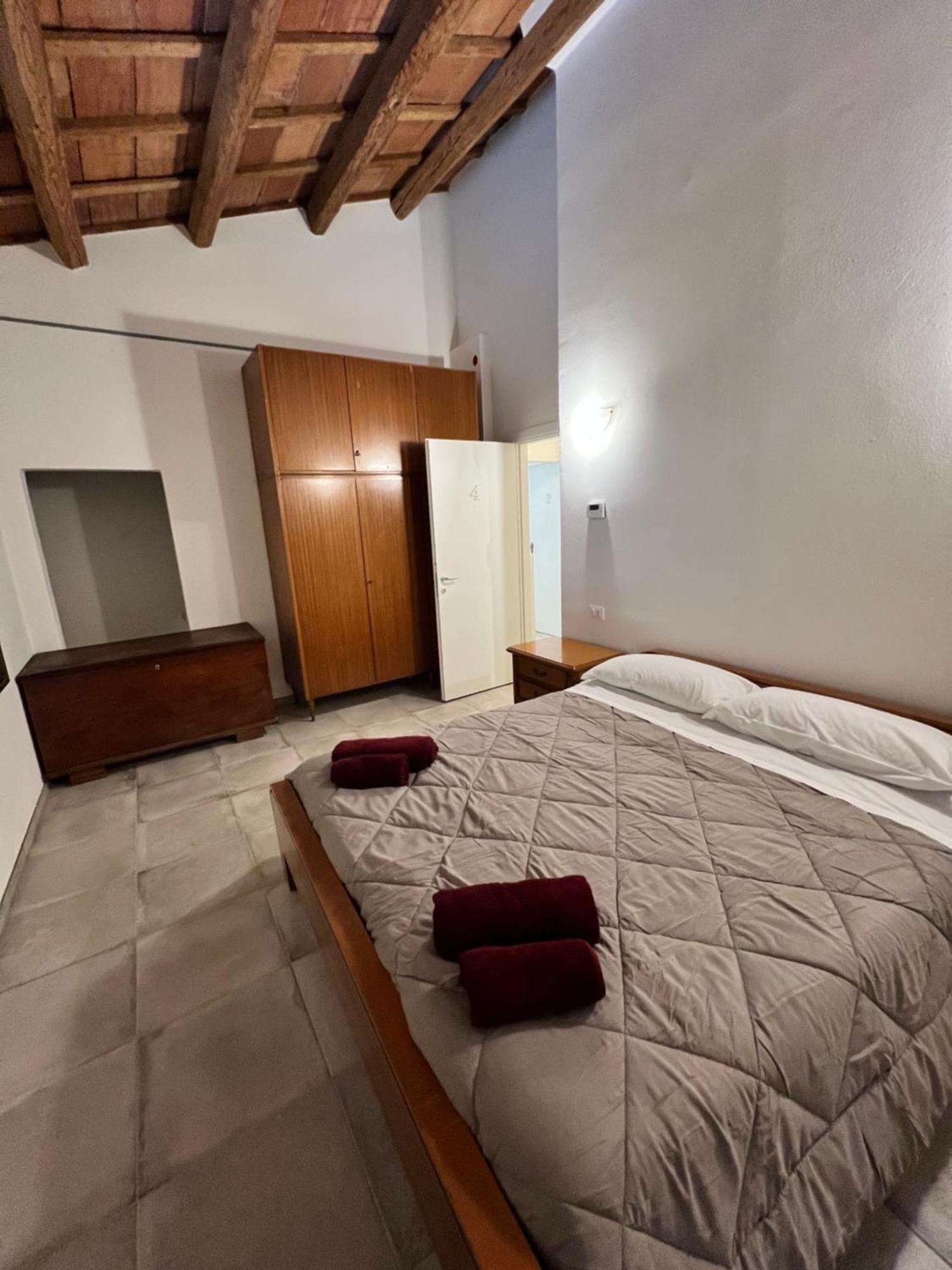 Guesthouse La Casa Di Giada อิโมลา ภายนอก รูปภาพ