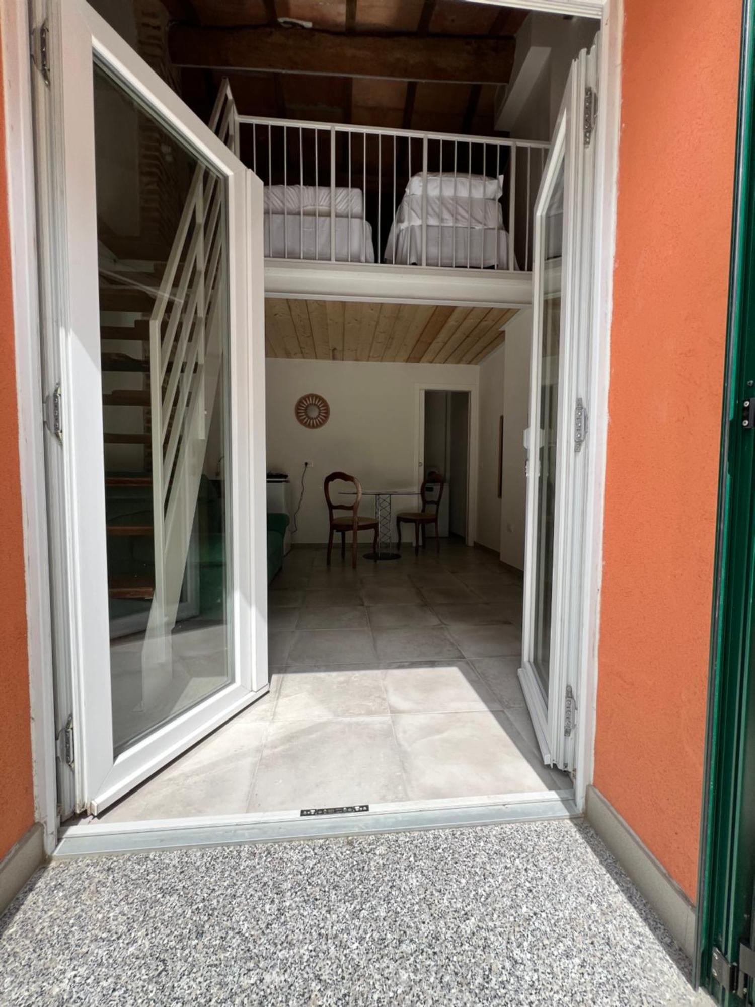 Guesthouse La Casa Di Giada อิโมลา ภายนอก รูปภาพ