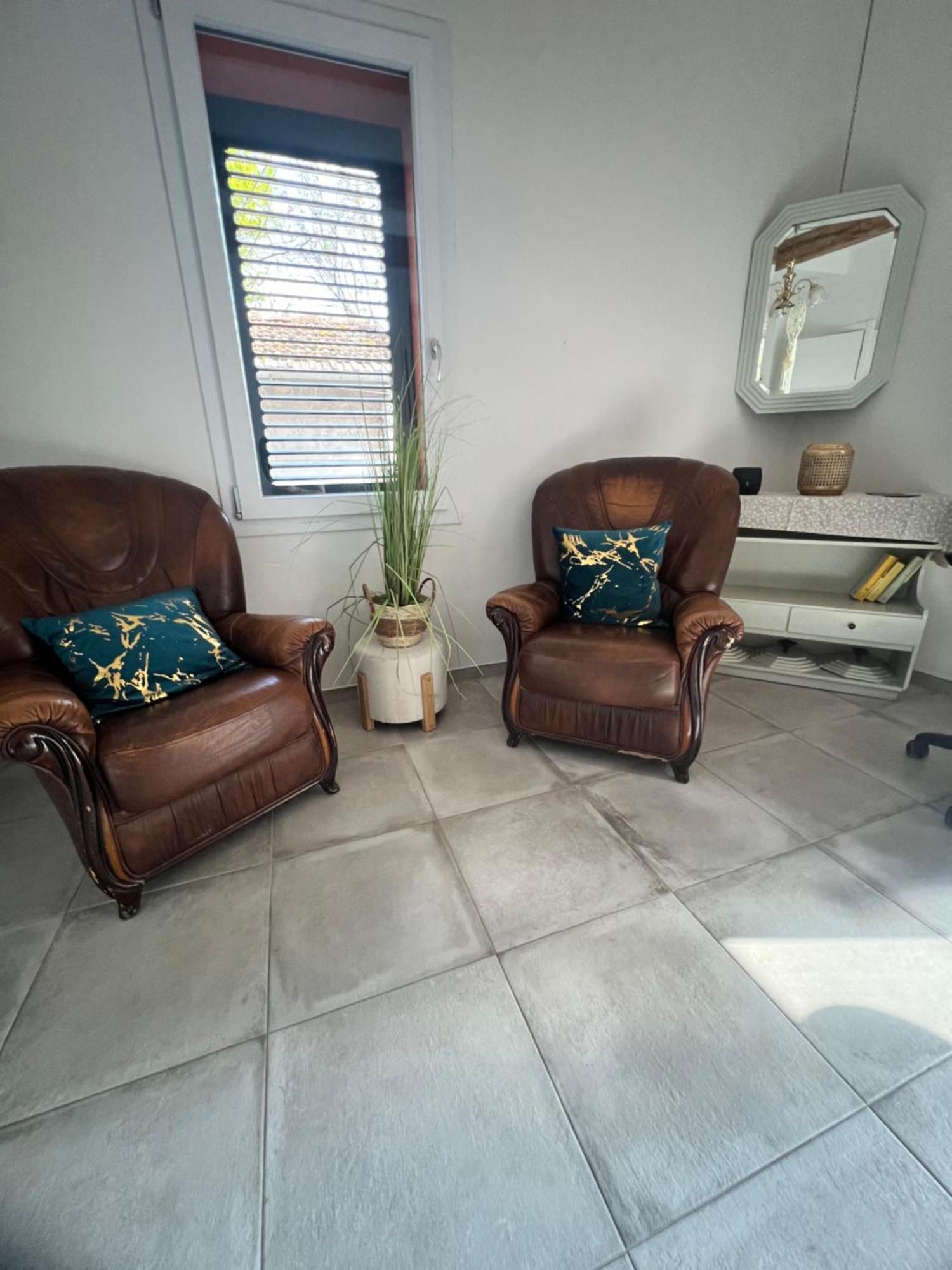 Guesthouse La Casa Di Giada อิโมลา ภายนอก รูปภาพ